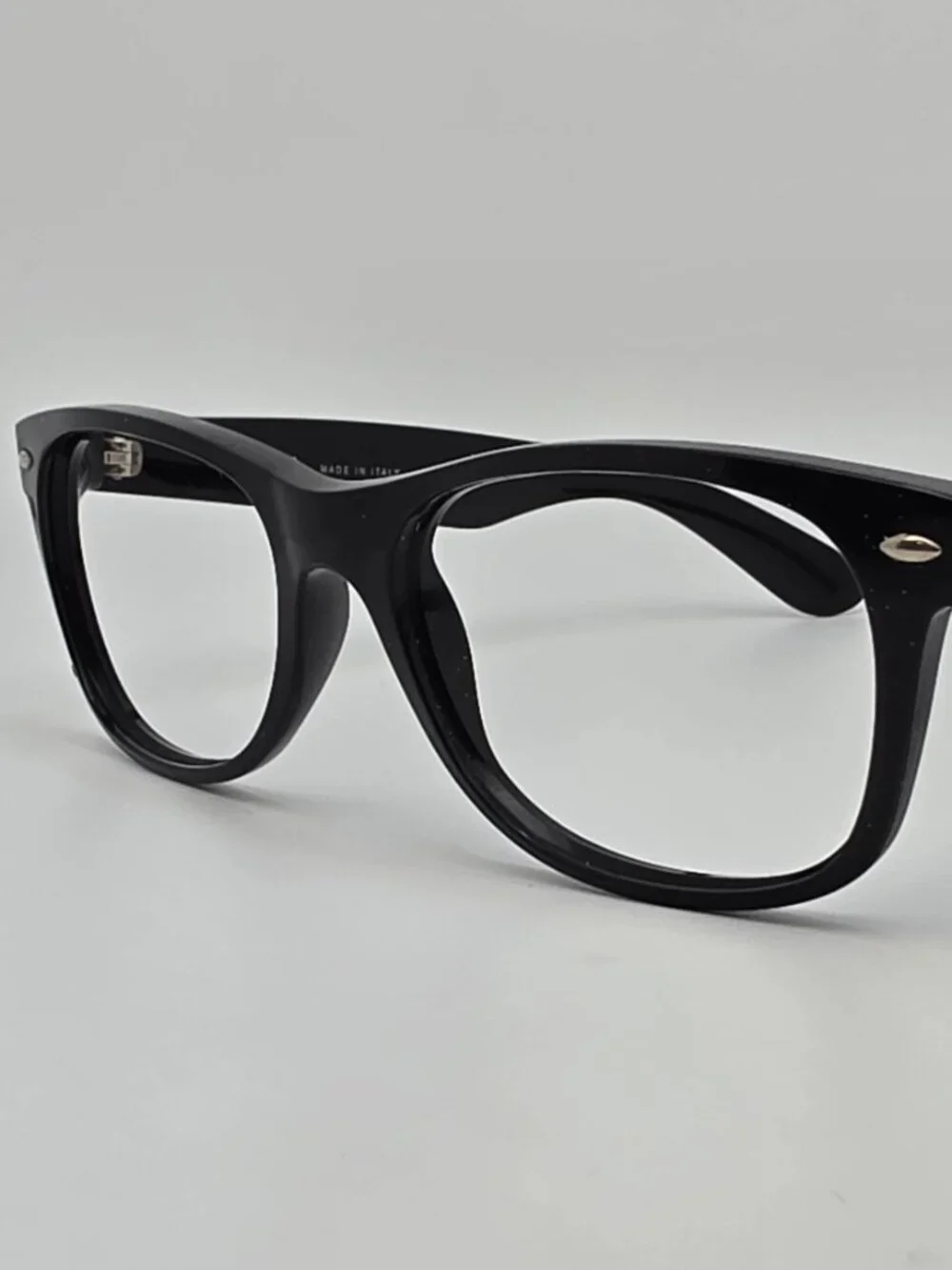 Ray-Ban RB2132 901L Polished Black New Wayfarer Sunglasses Frame Italy 55-18-145
